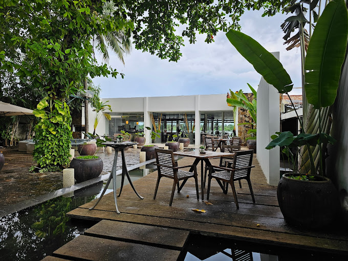 The Deck Saigon: